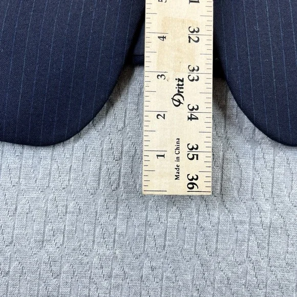 Hugo boss Hield made in‎ England Men (42) three button, navy pinstripe blazer